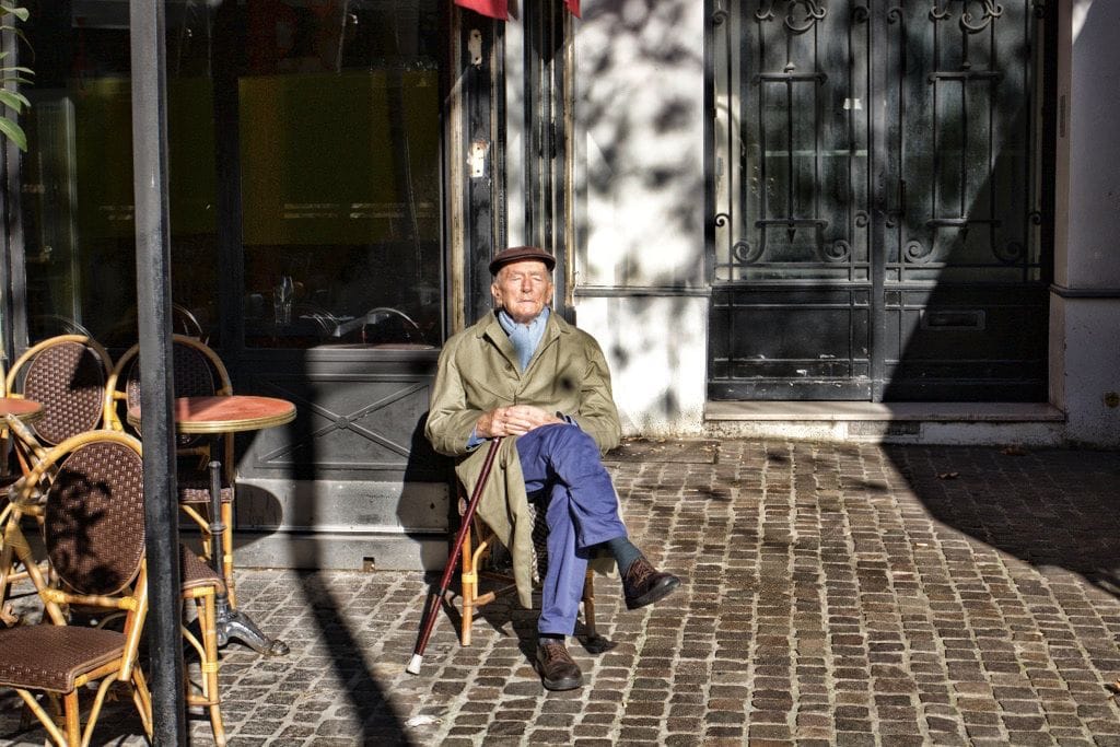 Macron en marche vers la baisse des retraites