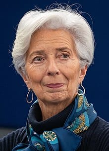 Hélicoptère-monnaie de la Fed contre bazooka monétaire de la BCE