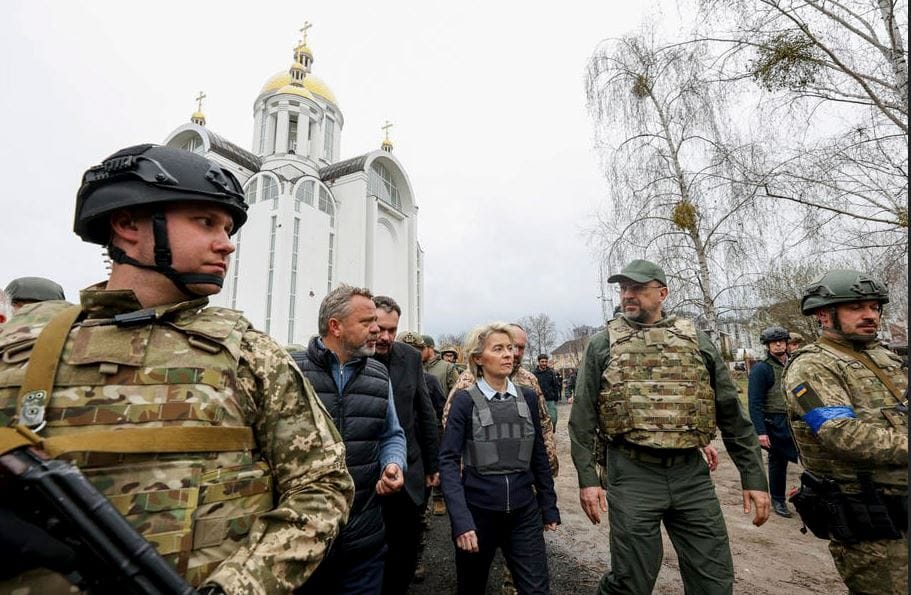 L’Union européenne survivra-t-elle à la guerre en Ukraine ? par Michel Pinton