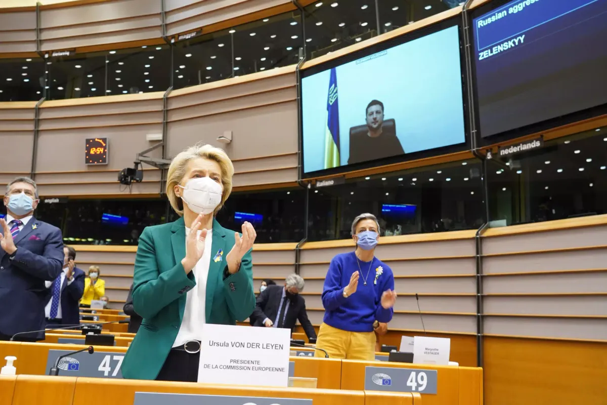 « Fascisme gris »: comprendre la crise terminale du progressisme occidental