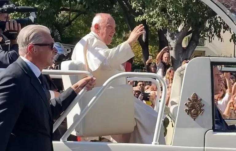 Milei face à François : deux Argentine, deux spiritualités