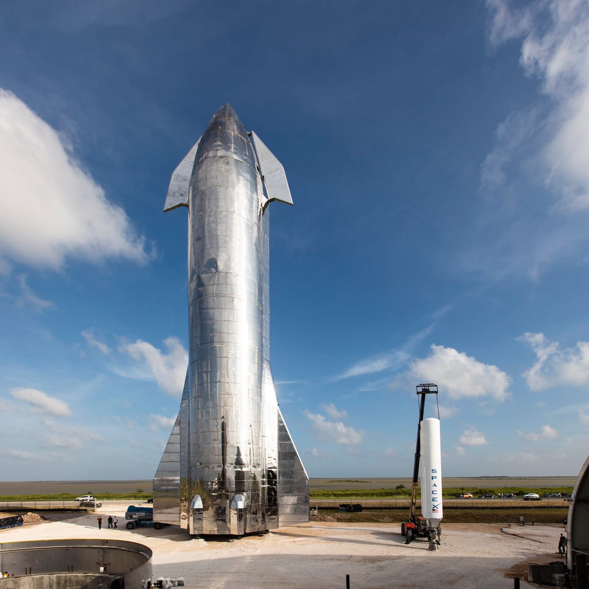 Construction ville martienne : Musk lancera les premiers vaisseaux Starship en 2026