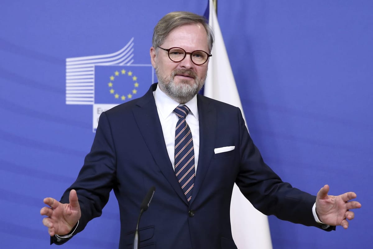 Les critiques envers Bruxelles et Kiev s’intensifient également à Prague, par Ulrike Reisner