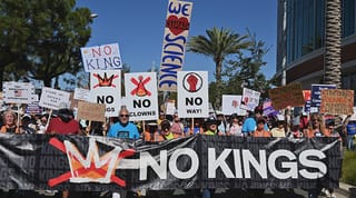 Le trumpisme est-il un nouveau fascisme ? par Thibault de Varenne