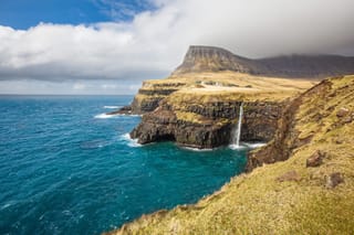 Amis de la liberté : cessez d'être les idiots utiles du système, faites sécession !