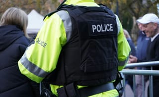 Monopole de la force, monopole de l'abus ? Le cas troublant de la police des mineurs