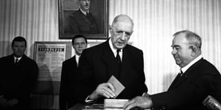 La loi spéciale ou l'autopsie du "cadavre exquis" gaulliste