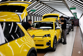 Des Marocains et des Ukrainiens pour sauver Renault