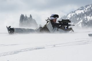 Trump tremble : la France envoie quinze soldats au Groenland ! par Veerle Daens
