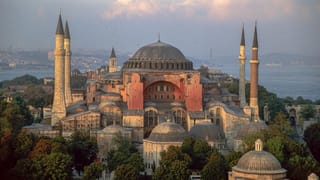 Contre Mélenchon : les mosquées existeraient-elles sans l'architecture chrétienne ? par Elise Rochefort