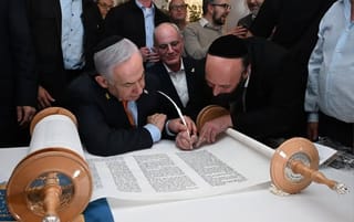 « S’agenouiller ou être éliminé »: la Torah brandie comme permis d’expulsion