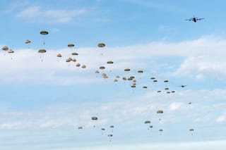 25% de probabilité de réussite seulement pour l'opération aéroportée US en Iran, par Thibault de Varenne