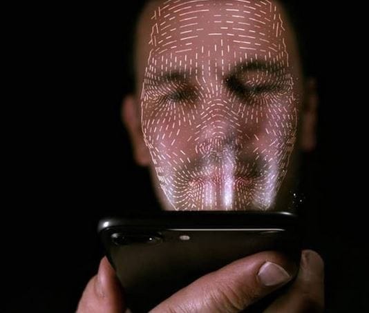 Chat Control:lutte contre la pédocriminalité ou prétexte au flicage numérique généralisé?