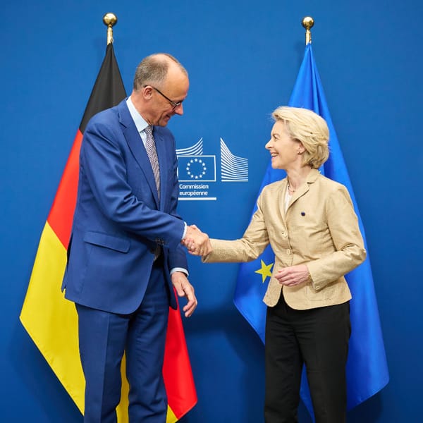 Von der Leyen candidate à la présidence allemande en 2027 pour faire place à Macron?