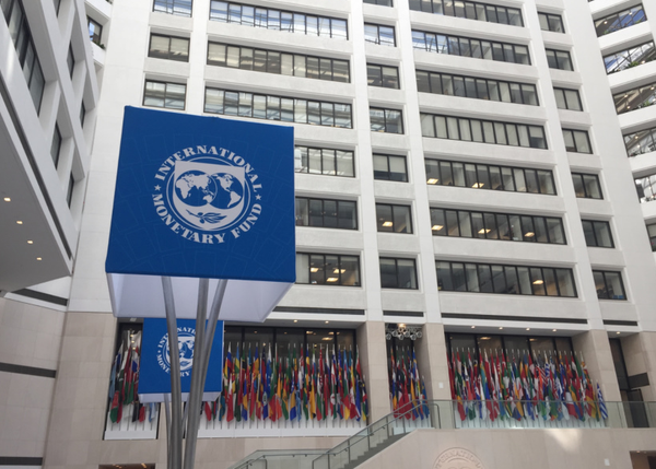 Sortir de la dette par la croissance ? Une étude du FMI invalide le mythe keynésien