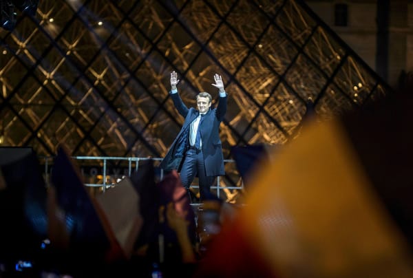 Braquage au Louvre : Macron promet de retrouver les coupables