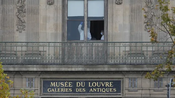 Malgré une dérive autoritaire, Macron contrôle de moins en moins le pays