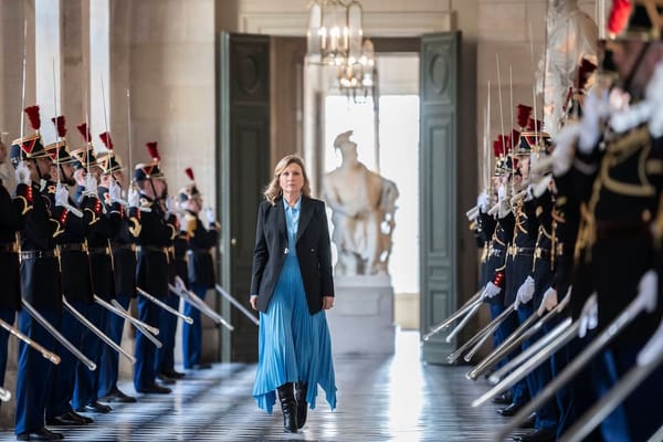 Braun-Pivet révèle enfin le grand secret de l'Assemblée Nationale, par Veerle Daens