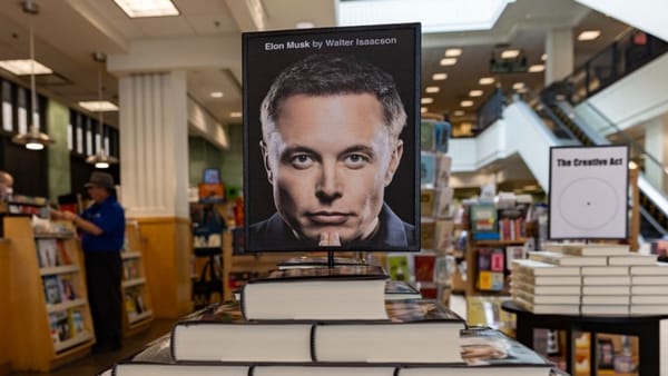 Avec Grokipedia, Musk bâtit son encyclopédie galactique