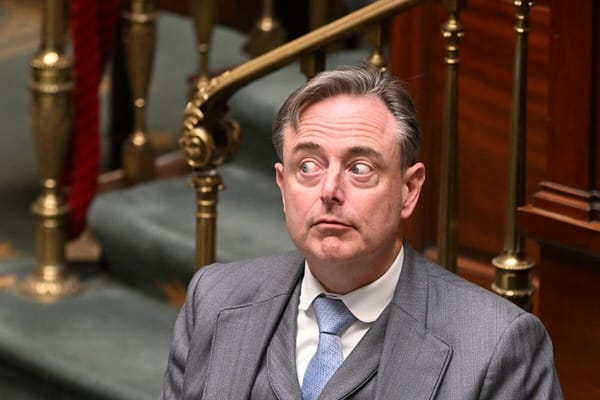 De Wever, seul Flamingant à résister à l'Europe allemande depuis 1914 ! par Veerle Daens