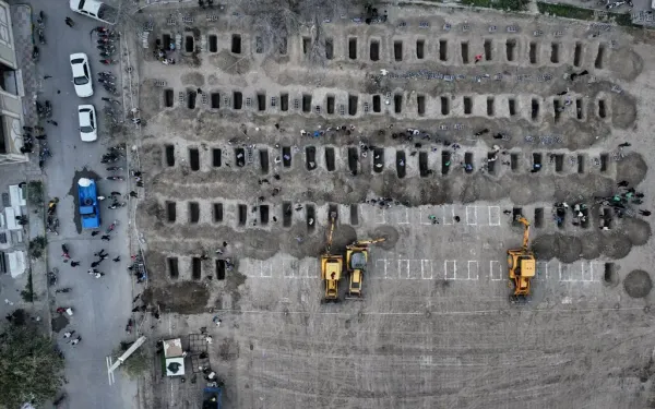 Frappes d’ampleur sur une école à Minab , Washington et Tel-Aviv dans l'embarras