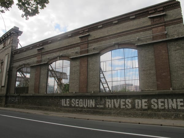 ????Face à la crise, le MEDEF relance le capitalisme de connivence