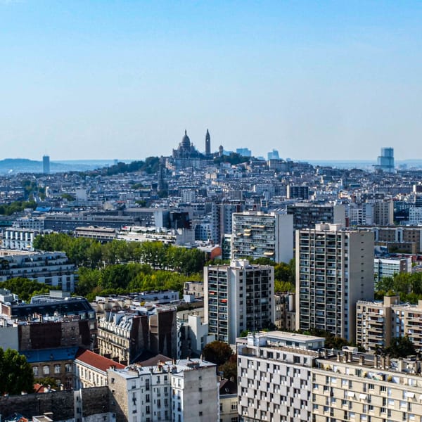 Hidalgo et Dati lancent les tests antigéniques gratuits dans les rues de Paris