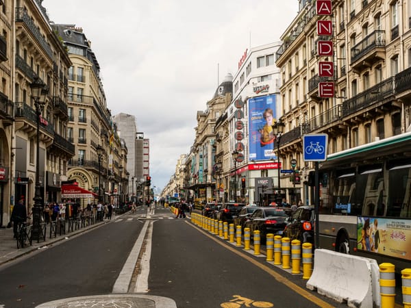 Hidalgo veut un confinement de trois semaines à Paris !