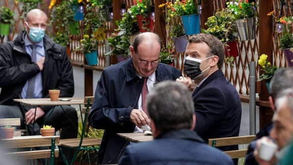 Macron, Le Maire & Cie croient encore que la communication peut remplacer la politique