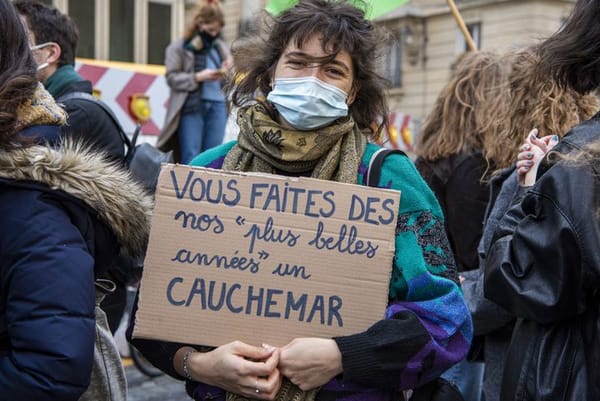 La vaccination des moins de 18 ans pour se rapprocher de l’objectif quantitatif officiel de vaccination?