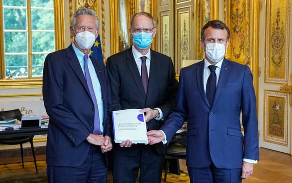 Coulisses : comment les propositions du Great Reset contaminent Macron