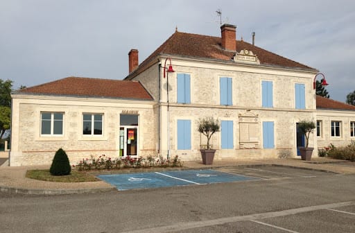 ????Un adjoint technique de ménage d’une mairie peut-il être soumis à l’obligation vaccinale ?