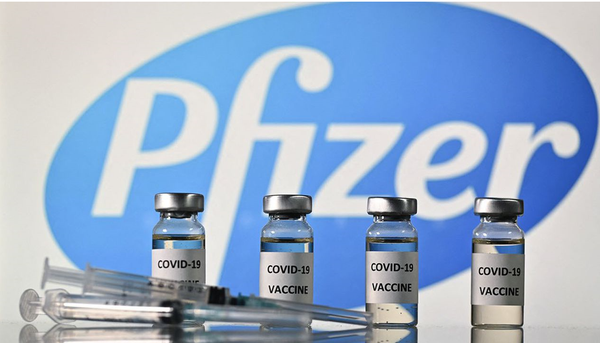 Injections ARN COVID: Pfizer poursuivi par le Kansas pour tromperie commerciale