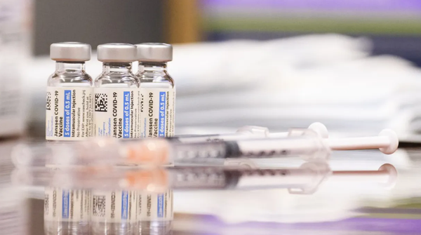 Véran parjure ? Ces plus de 900 morts du vaccin dénombrés par l’ANSM