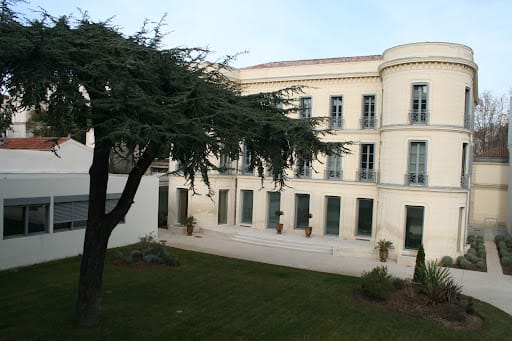 Maître Fargepallet : « À Nîmes, le juge n’a aucune humanité pour les soignants non-vaccinés »