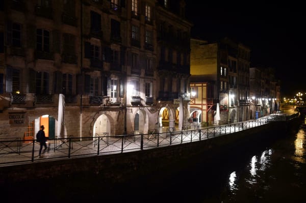 Ce couvre-feu qui vient… et que nous avions annoncé il y a un mois !