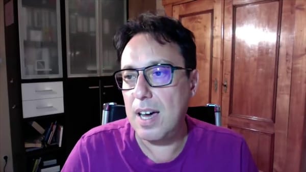 Silvano Trotta : « Mais qui finance les anti-complotistes ? »