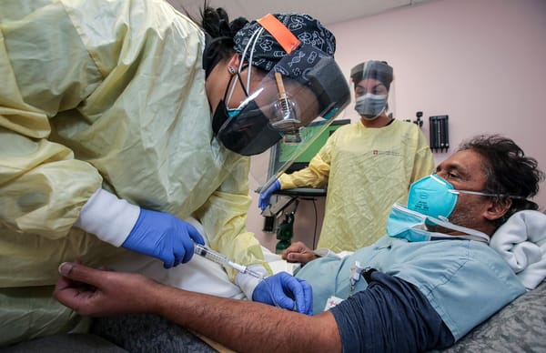 USA : vers une utilisation des anticorps monoclonaux face à une vaccination Covid à la traîne