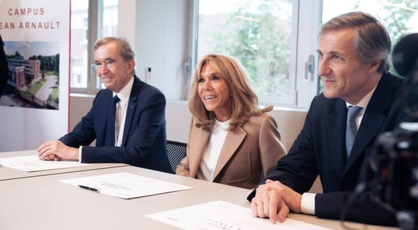 Macron appelle Bernard Arnault au secours pour sauver la ségrégation anti-non-vaccinés