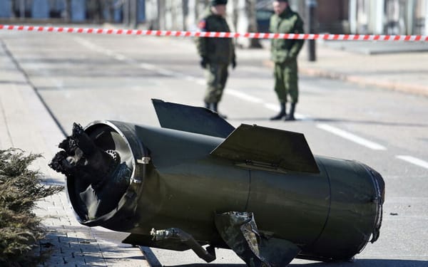 L’Ukraine continue de fournir à la Russie des matières premières pour la production d’armes lourdes, par Politnavigator