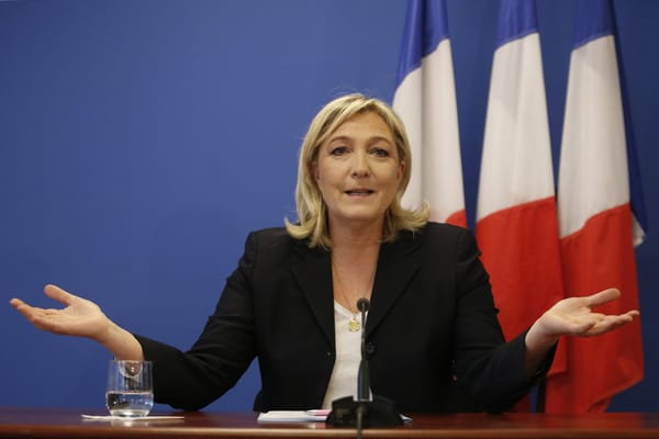 Quand la Commission de contrôle électoral prend parti contre Marine Le Pen