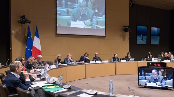 ALERTE : la Haute Autorité de Santé commence-t-elle à paniquer devant les effets secondaires des vaccins ?