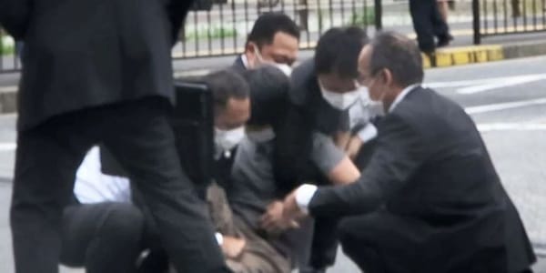 Shinzo Abe: il a rendu sa fierté au Japon – par Valentin Gaure