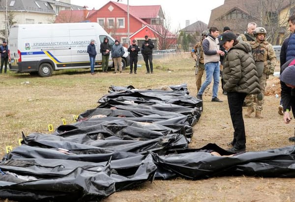 Amnesty International ne parle plus seulement de crimes de guerre russes mais aussi ukrainiens – et ça ne plait pas à Kiev
