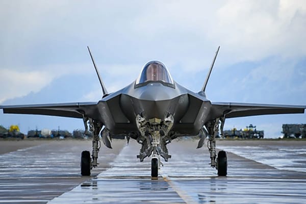 Incidents et pannes à répétition sur le F35 – La haute technologie US en faillite? par Dominique Delawarde