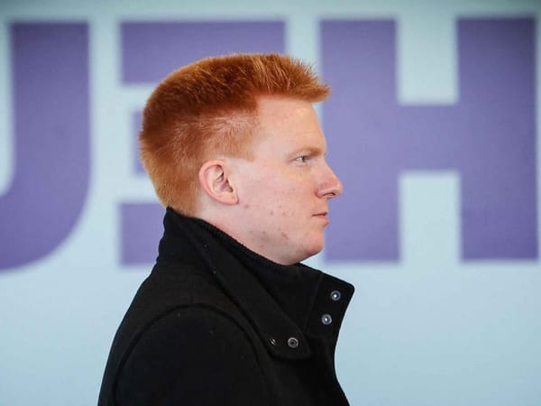 Quatennens – pire que l’exclusion : la réintégration, par Modeste Schwartz