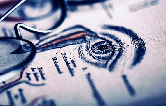 Les révélations des études sur les effets indésirables des injections Covid se multiplient