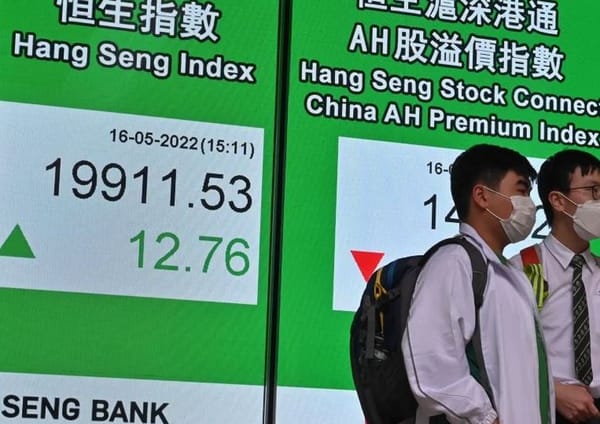 Prise de vertige, l’eurocratie saute dans le vide ! par Florent Machabert