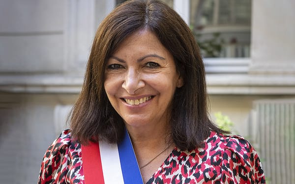 Ruinée par Hidalgo, Paris doit augmenter la taxe foncière de 50% en 2023