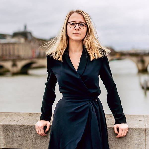 Anastasia Colosimo: ultra-conformiste sélectionnée naturellement par l’Elysée – par Modeste Schwartz